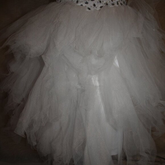 Short DRESS White Tule with Lace Top Size M/L USED4PHOTO SHOOT BY JJ'S House - Picture 3 of 11